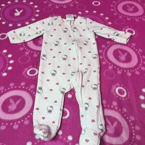 Hello Kitty Pink Heart Baby Sleeper Onesie Girls Size 6 Months Valentine’s Day